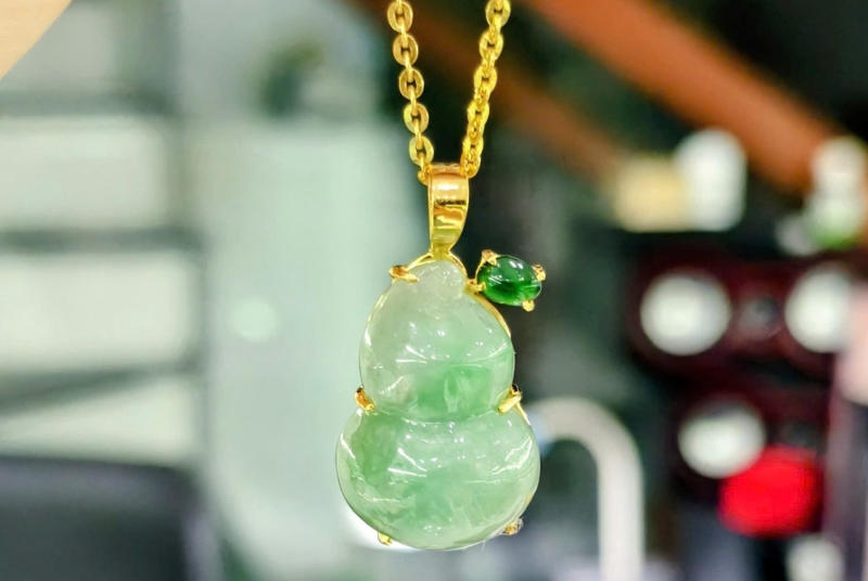 Thanh tẩy ngọc mới bằng năng lượng đá mẹ