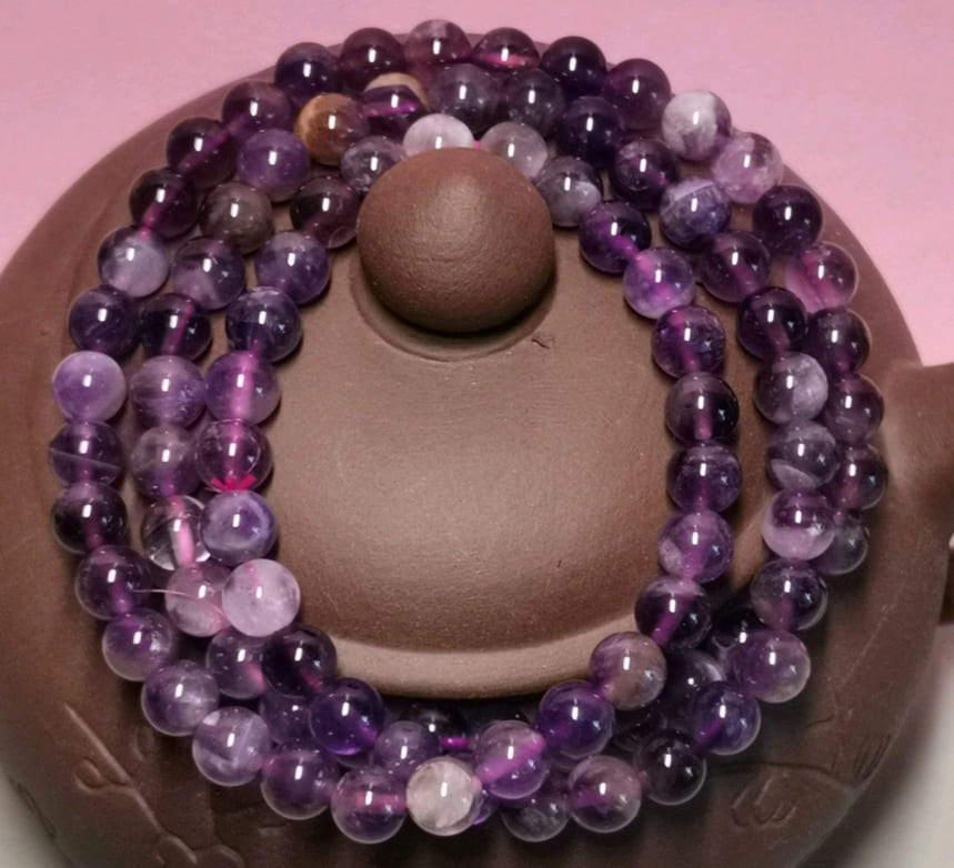 Vòng ngọc thạch anh tím phù hợp cho chủ nhân cung Song Tử