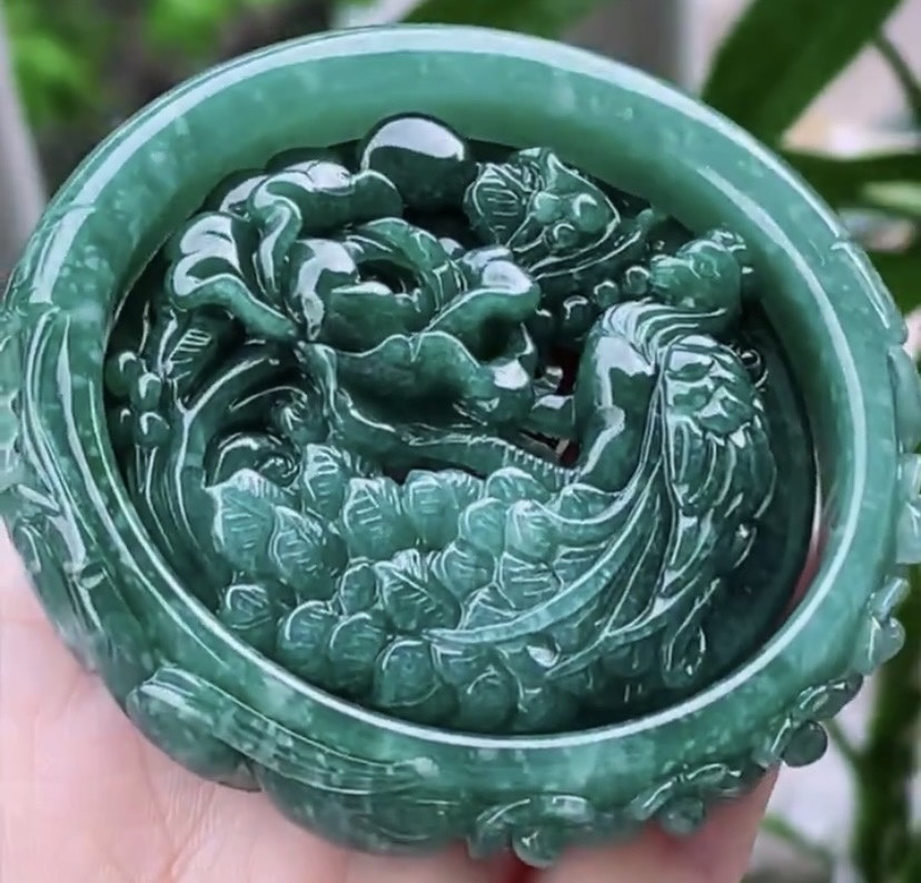 Khám phá nguồn gốc và ý nghĩa phong thủy của vòng ngọc tự nhiên