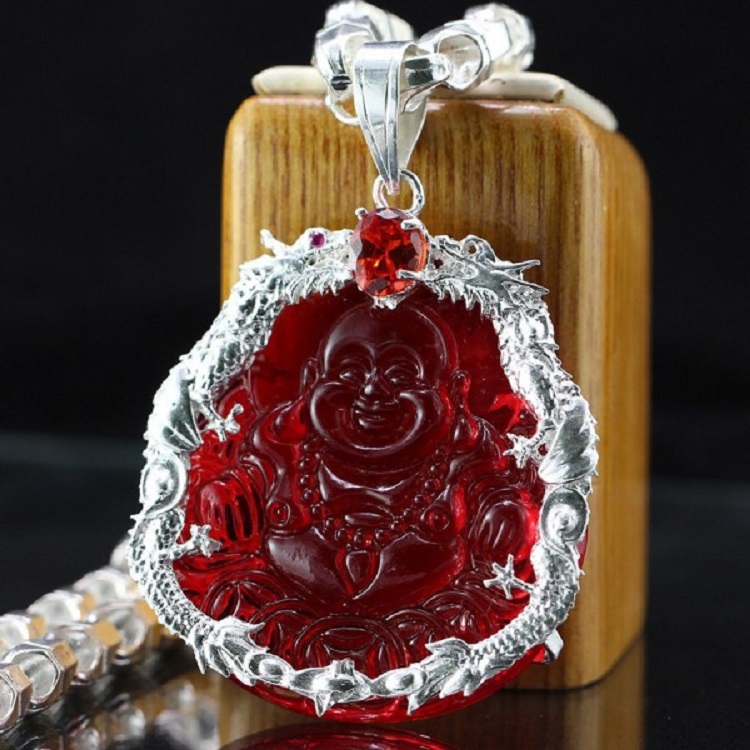 Quà tặng trang sức ngọc cho phái mạnh - Mặt dây chuyền ngọc