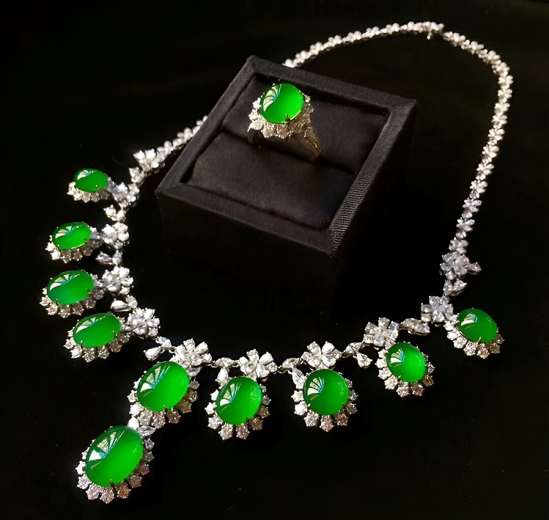 Ngọc bích mang đến sự thịnh vượng và năng lượng bảo vệ