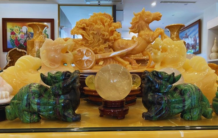 Sai lầm khi dùng vật phẩm phong thủy bằng ngọc - Dùng ngọc không đúng chỗ